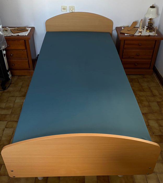 Cama articulada elétrica