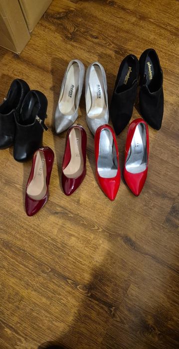 Buty Zestaw 8 par Rozmiar 35 I 36 Stan bdb