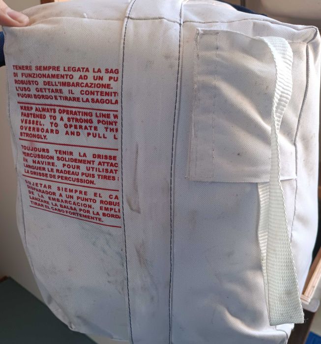 Basla Salva-vidas Autoinsuflável Coastal Light 10 pessoas