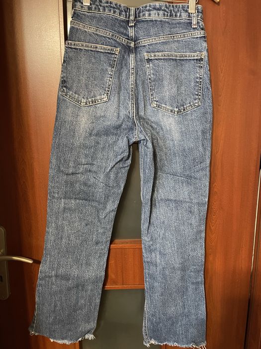 Продам джинсы женские ZARA