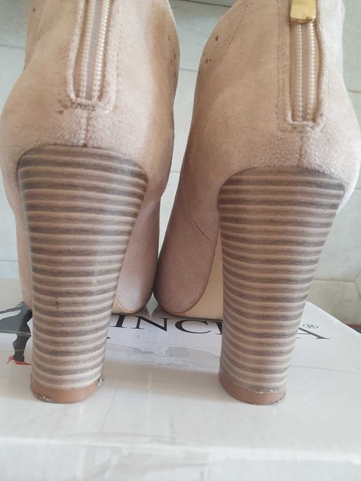 Botki open toe 38 Vinceza