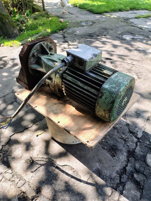 Sprzedam Motoreduktor