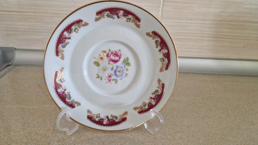 Conjunto Chávena e Pires T. Limoges, porcelana