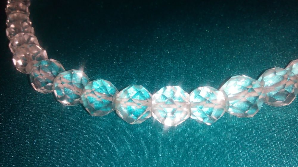 Бусы ссср горный хрусталь с серебряным замочком 875 пробы .