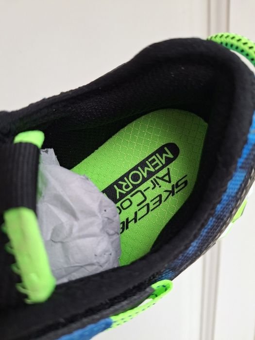 Стильні яскраві кросівки для хлопчика, Skechers 31-33