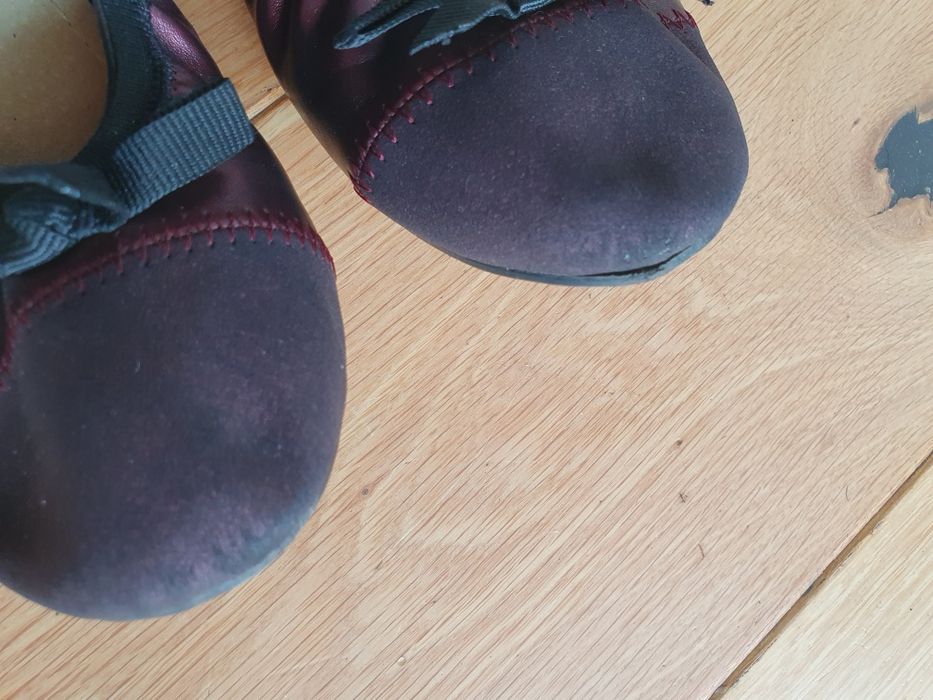 Bordowo czarne baleriny In Extenso 38