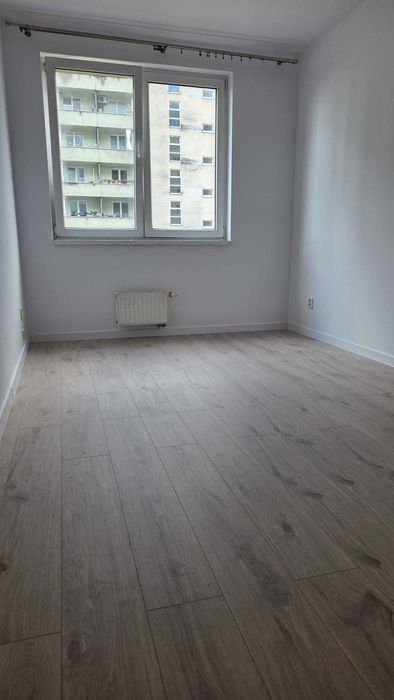 Montaż paneli: laminowanych, winylowych, deska 3W