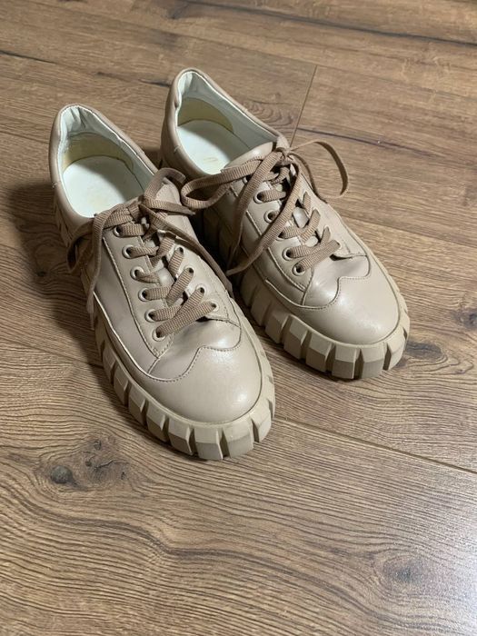 Жіночі шкіряні туфлі-кеди