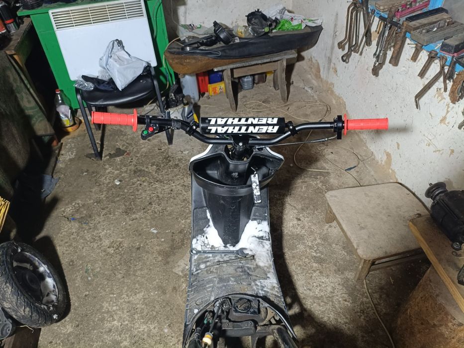 Honda Dio27  mallosi ( ne jog aerox aprilia bws )