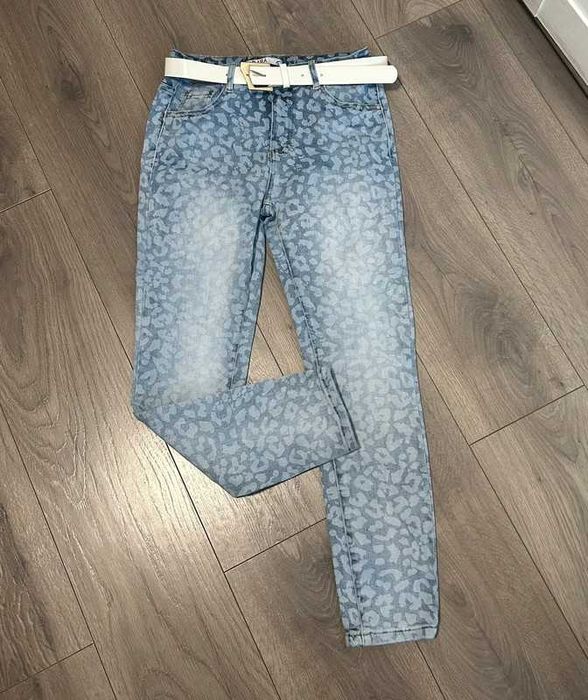 M.sara 40 L spodnie dżinsy niebieska pantera pasek biały skiny rurki