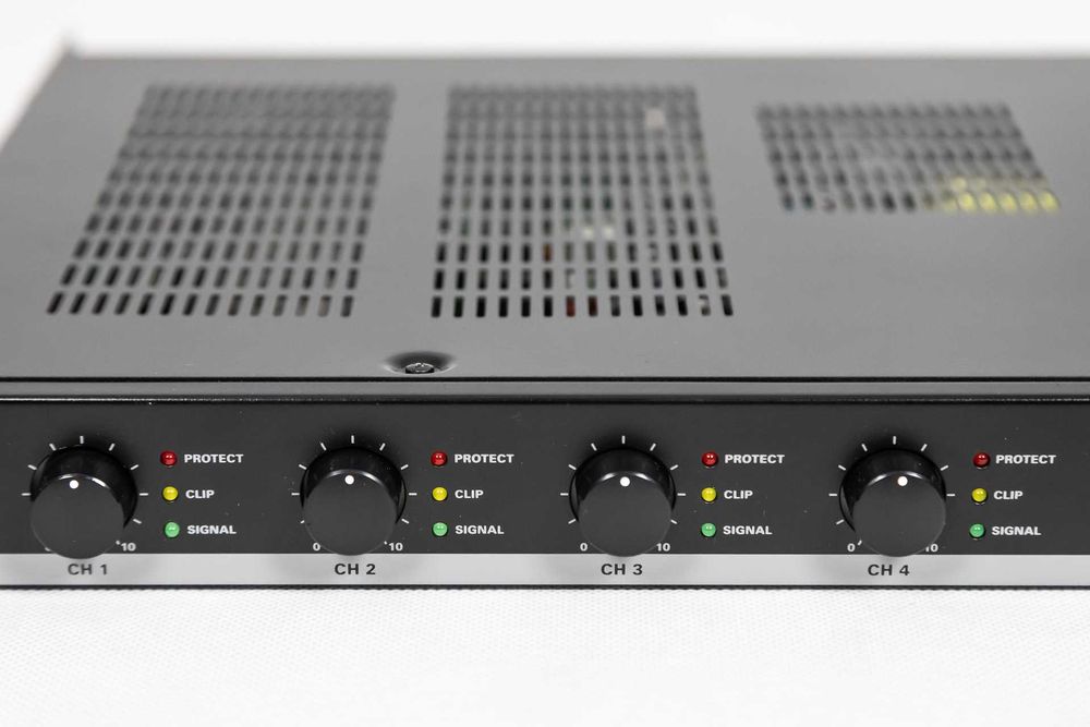 Audac EPA 254 - wzmacniacz czterokanałowy