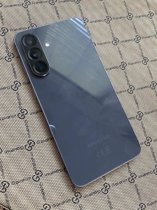 Смартфон Samsung Galaxy A56 5G (SM-A566B/DS) 8/256GB
