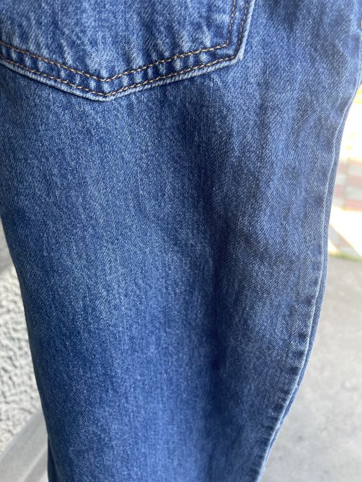 Джинси жіночі Levi Strauss 25 розмір