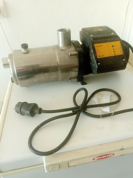 Bomba elétrica marca ESPA