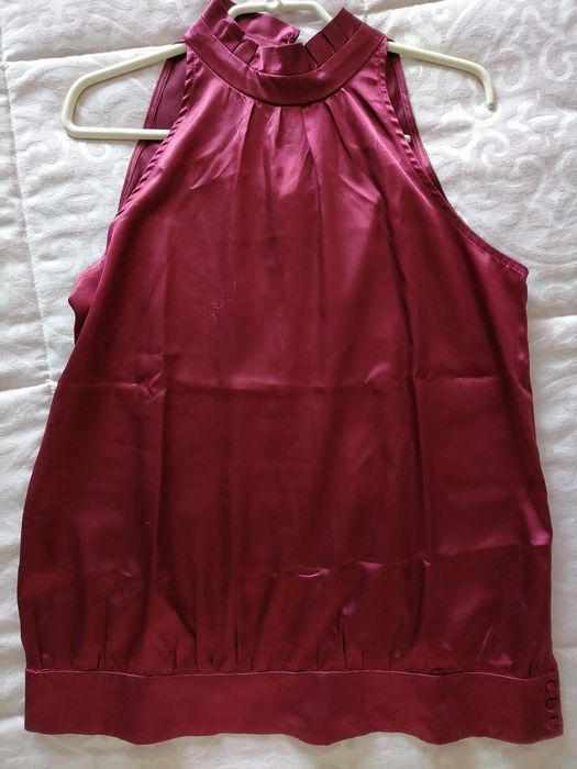 Camisola caveada cor de vinho