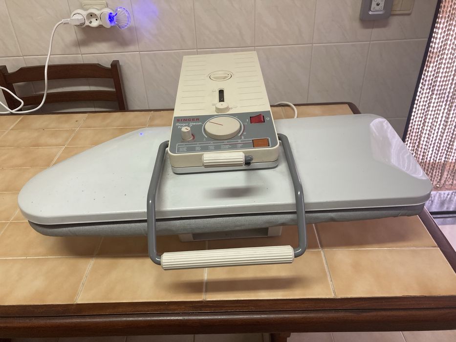 Maquina de passar ferro Singer Magic Steam Press 7