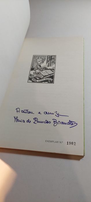 O Adeus de Salazar aos Portugueses - Maria de Lourdes Brandão
