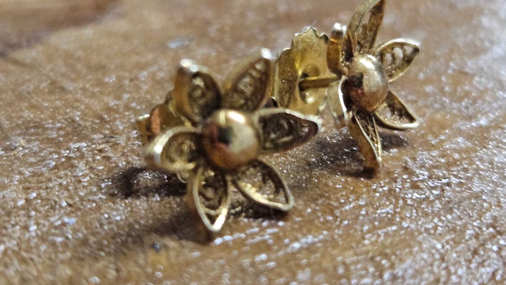Brincos em filigrana,prata  banhada ouro 19,2-com contrasta
