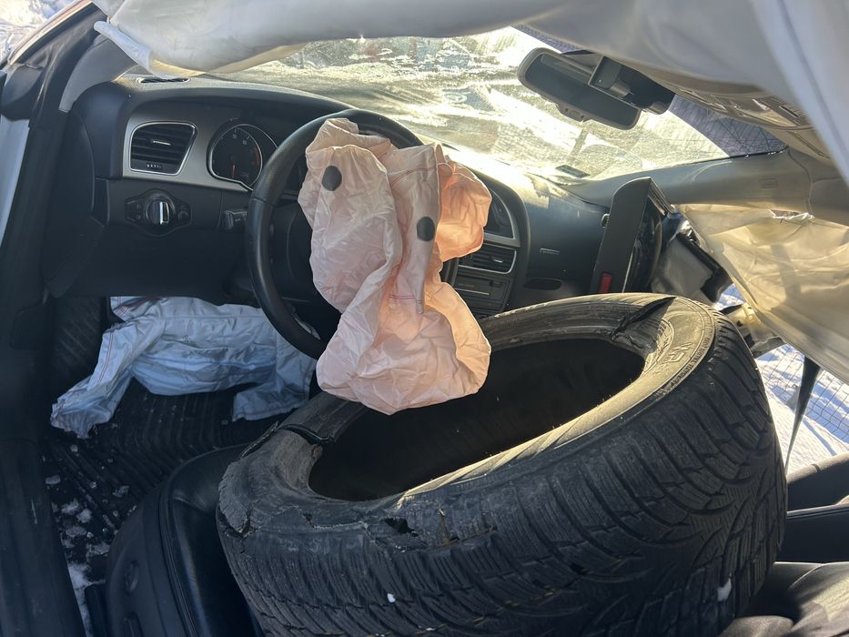 Sprzedam audi a5 2,0 tfsi uszkodzone