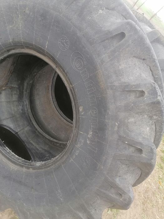 Opony 23.1 R 26 14PR