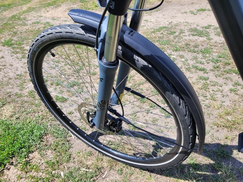 Cube Touring trekkingowy rower elektryczny