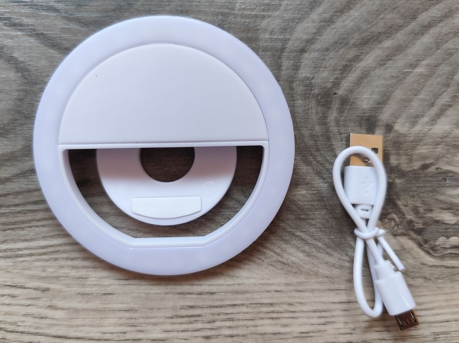 Lampka do selfie na telefon