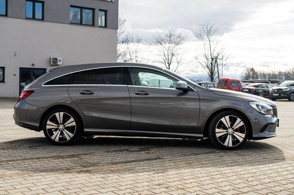 Piękny Mercedes-Benz CLA