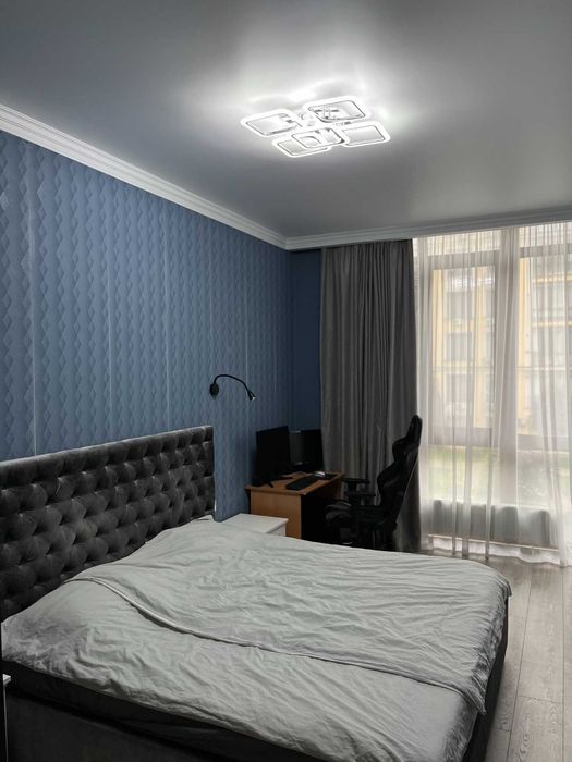 Суперціна! Продам 2к квартиру 64м² біля моря в ЖК Клаб Марін. Закрита охороняема територія, автономне газове опалення, генератор, паркінг, ремонт - More