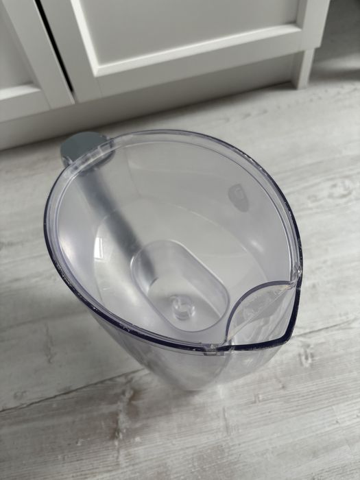 Dzbanek filtrujący DAFI omega 4l stalowy szary