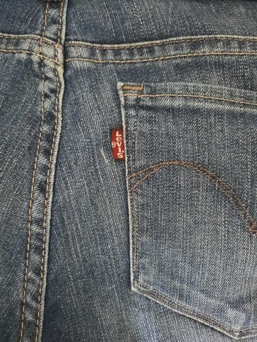 Levi's Demi Curve W26/L32