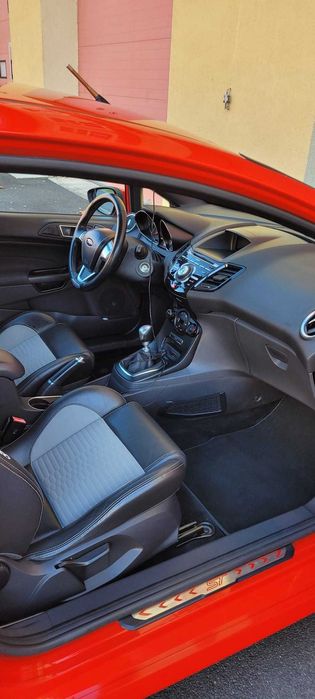 Ford Fiesta ST - 2016 r. 182 HP - 1.6 benzyna
