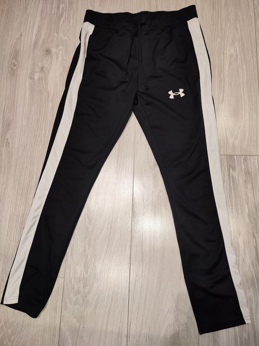 Костюм спортивный Under Armour новый