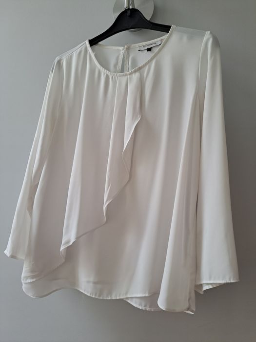 Blusa branca L super linda