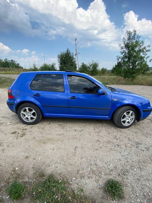 продам Volkswagen Golf 4