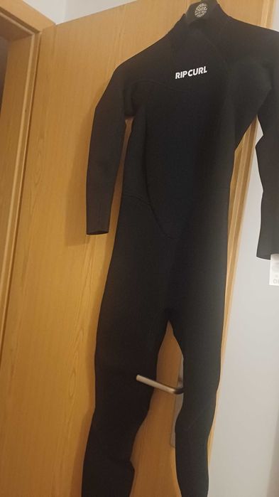 Fato surf NOVO ripcurl 10