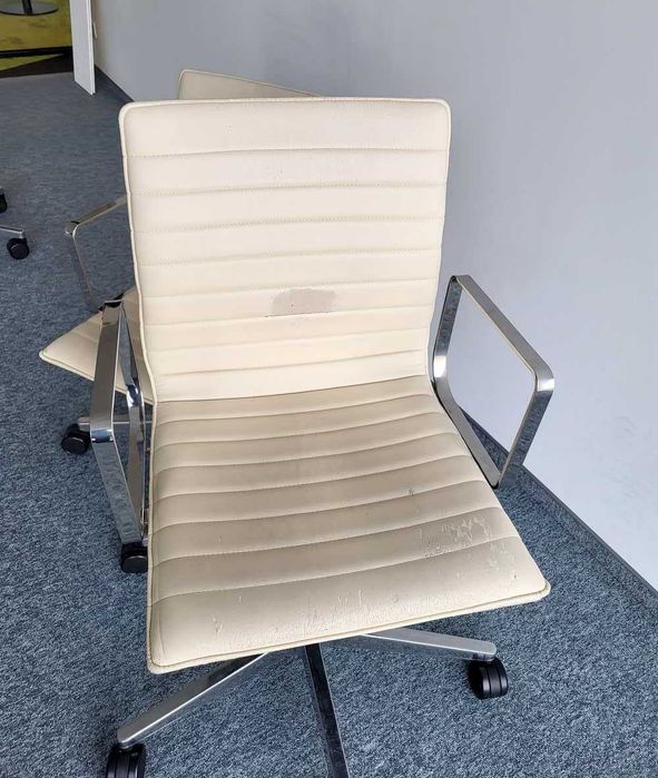 Wyprzedaż  Bejot Obrotowe krzesło biurowe ORTE OT 3DH 102 BEŻOWE