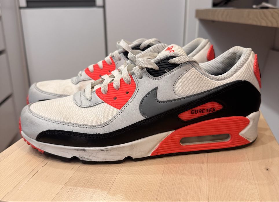 Nike Air Max 90 - Tamanho 44