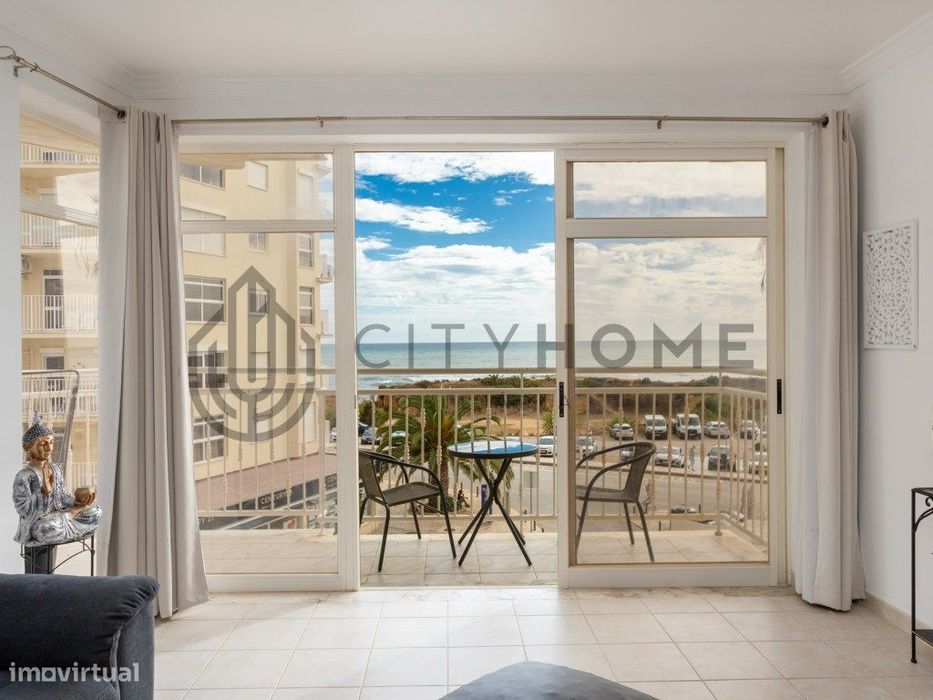Apartamento T2 Frente Mar