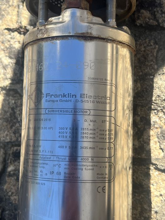 Bomba submersível Franklin 3 cv para Furo artesiano