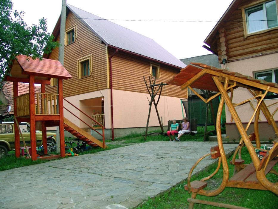 Здається будинок в Карпатах "Ваша Хата"