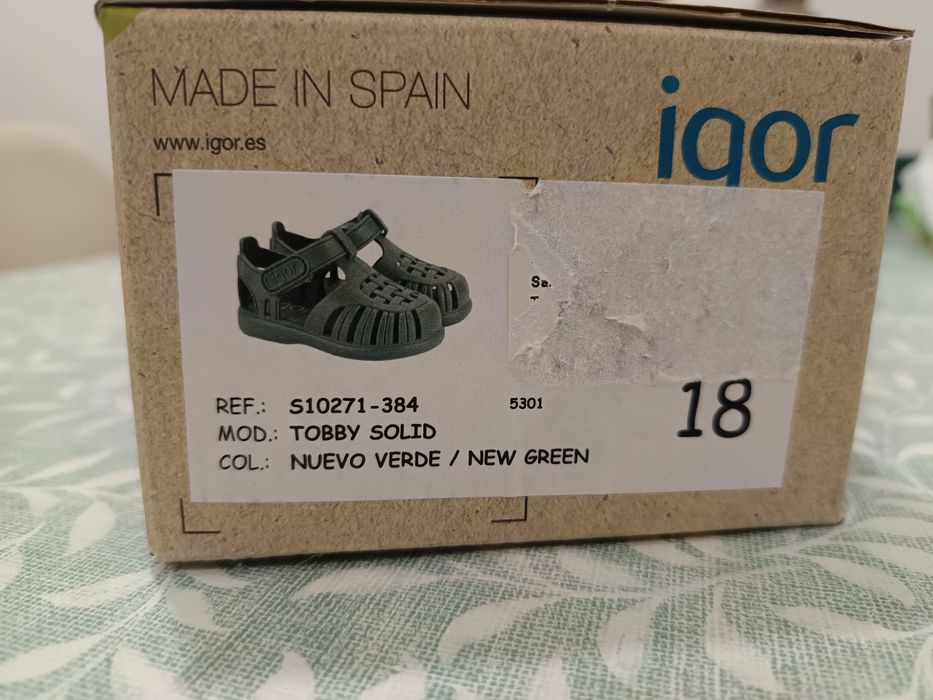 Sandálias Igor verde 18
