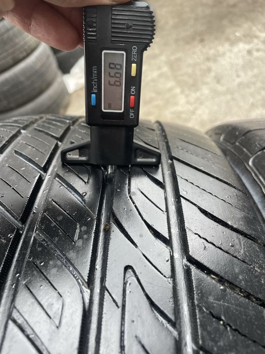 Гума літня 225/55/18 Toyo Versado LX