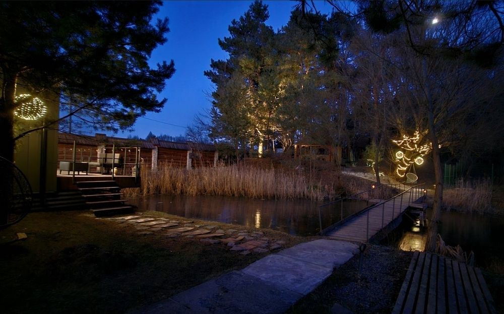 Оренда будинку подобово/ басейн / для святкувань та відпочинку/ Shoote