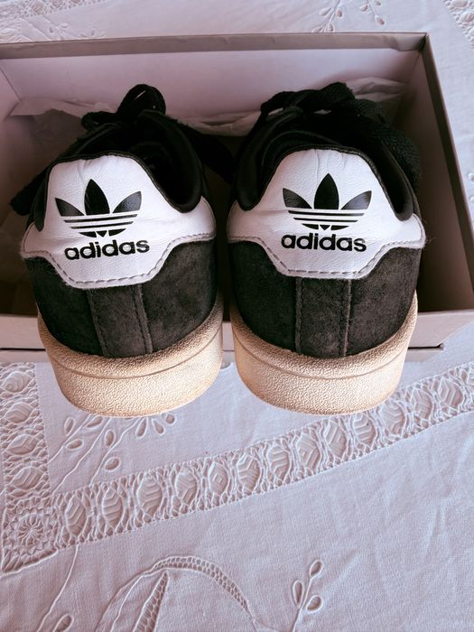 Ténis Adidas Campus