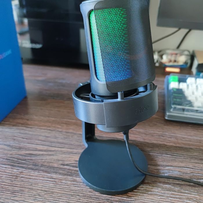 Микрофон Fifine Ampligame A8 RGB