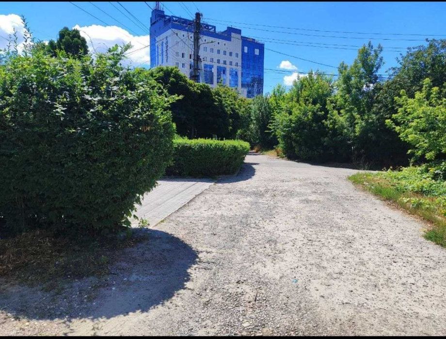 Сдам 2 отдельно стоящих дома в центре, метро Бот. Сад