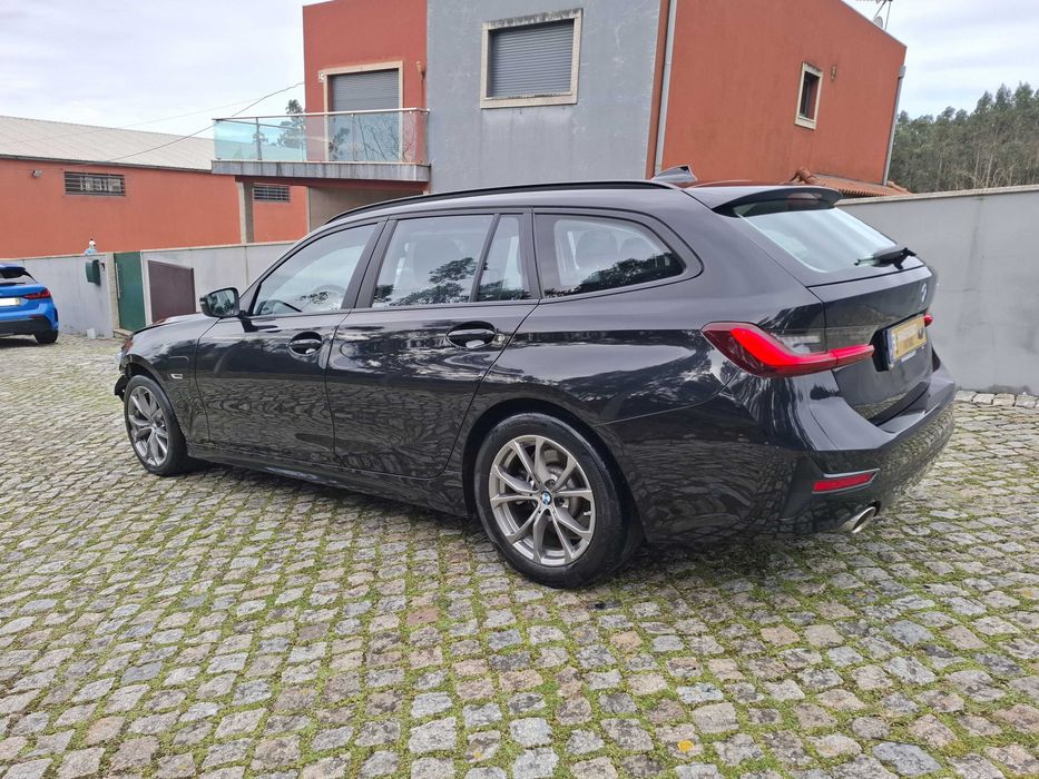 BMW 320e Drive Touring Híbrido Gasolina Plug-In (204CV) de 2022