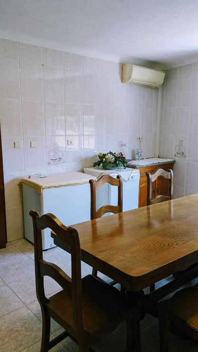 Vende-se casa T3 Oliveira de Barreiros, não pretendemos Imobiliárias