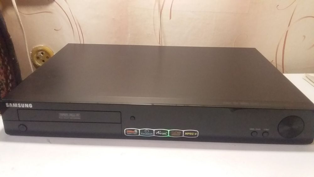 Двд рекордер с жёстким диском на 250.Gb.