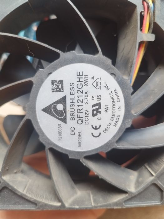 Вентилятор Delta Electronics QFR1212GHE
